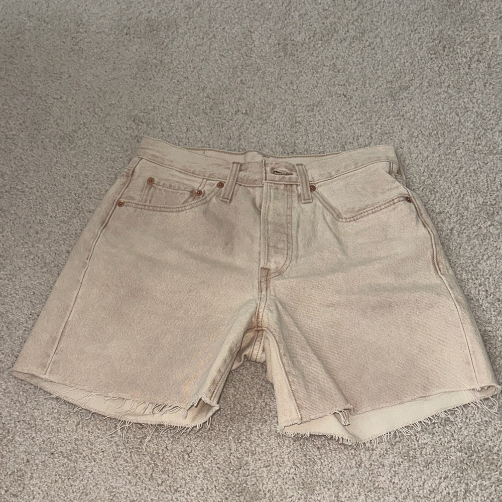 Levi shorts